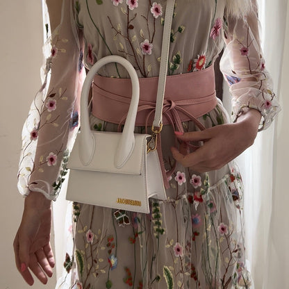 Jacquemus Le Chiquito Moyen White